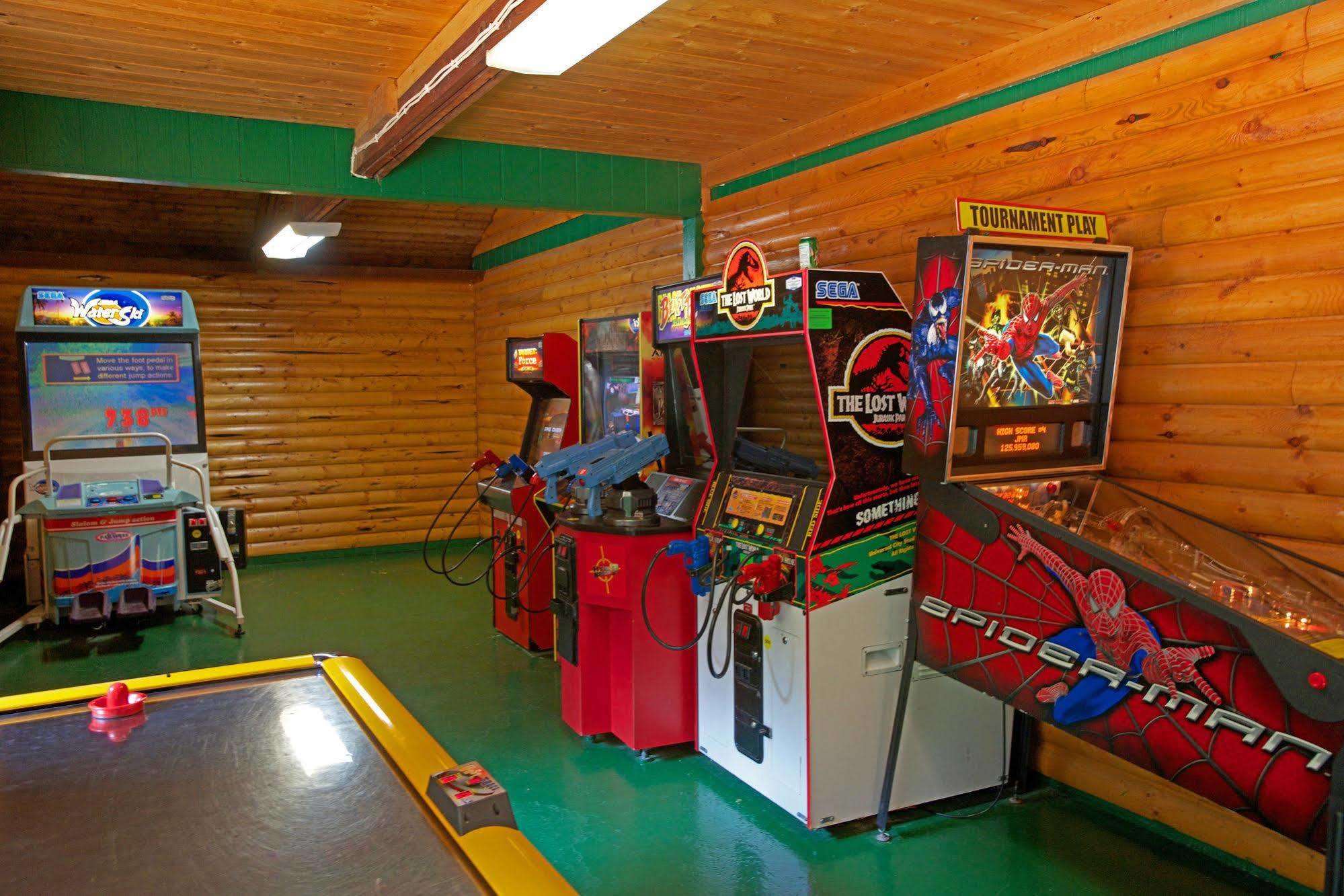 Arrowhead Resort Campground Plainville Dış mekan fotoğraf